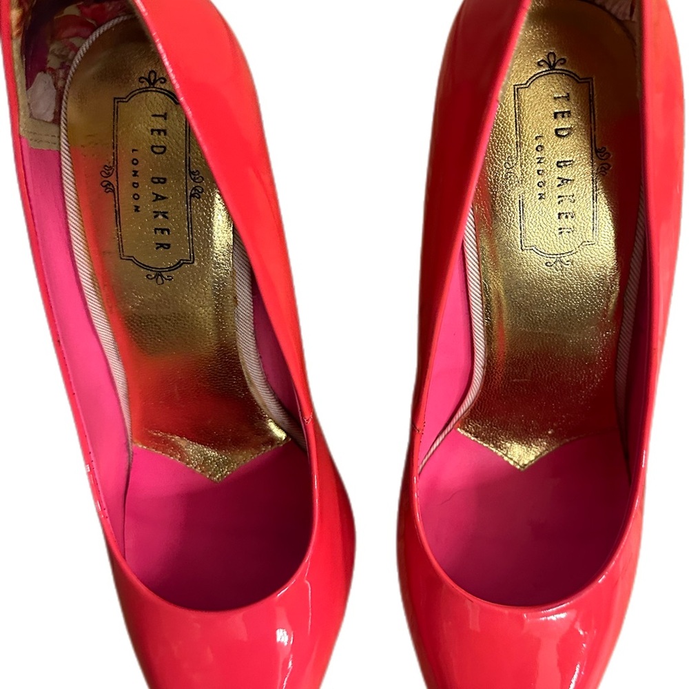 Ted Baker Women's Hot Pink Fuchsia Heels